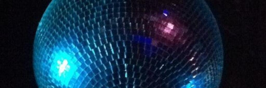 thehouseaddict's profile banner image