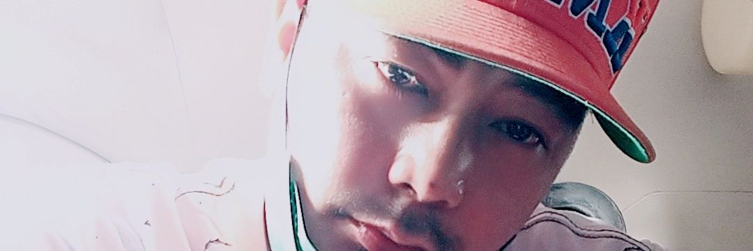 amveth21's profile banner image