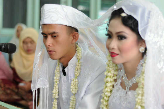 uniiewsyarah's profile banner image