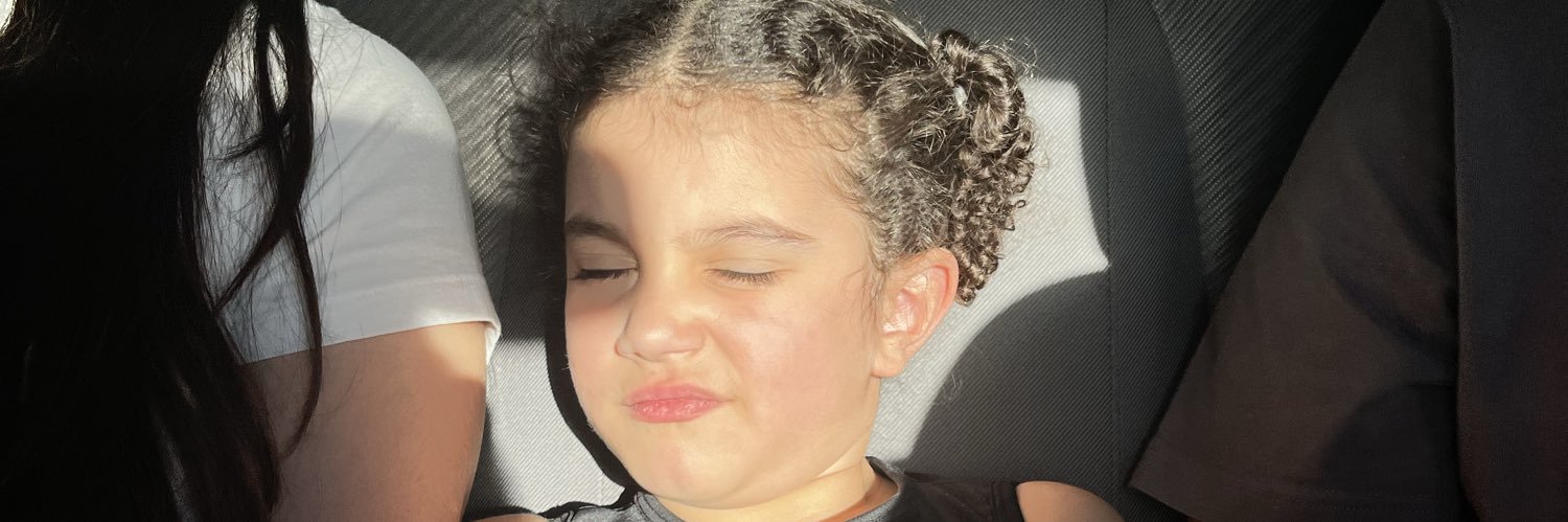naarauj0's profile banner image