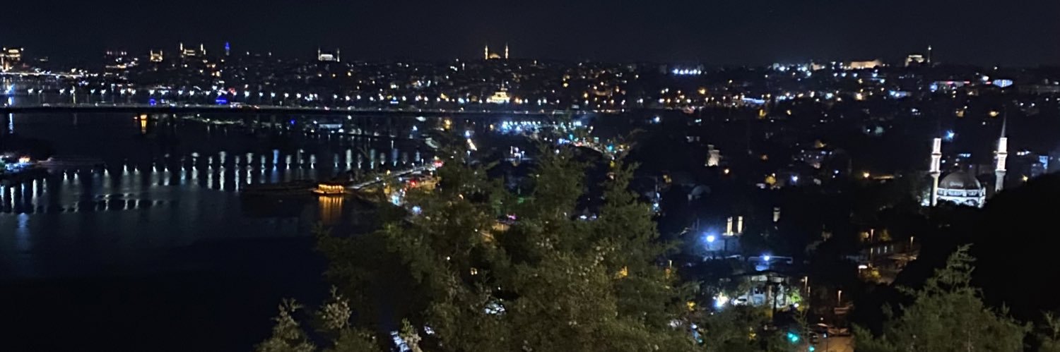 Nazlkalck's profile banner image
