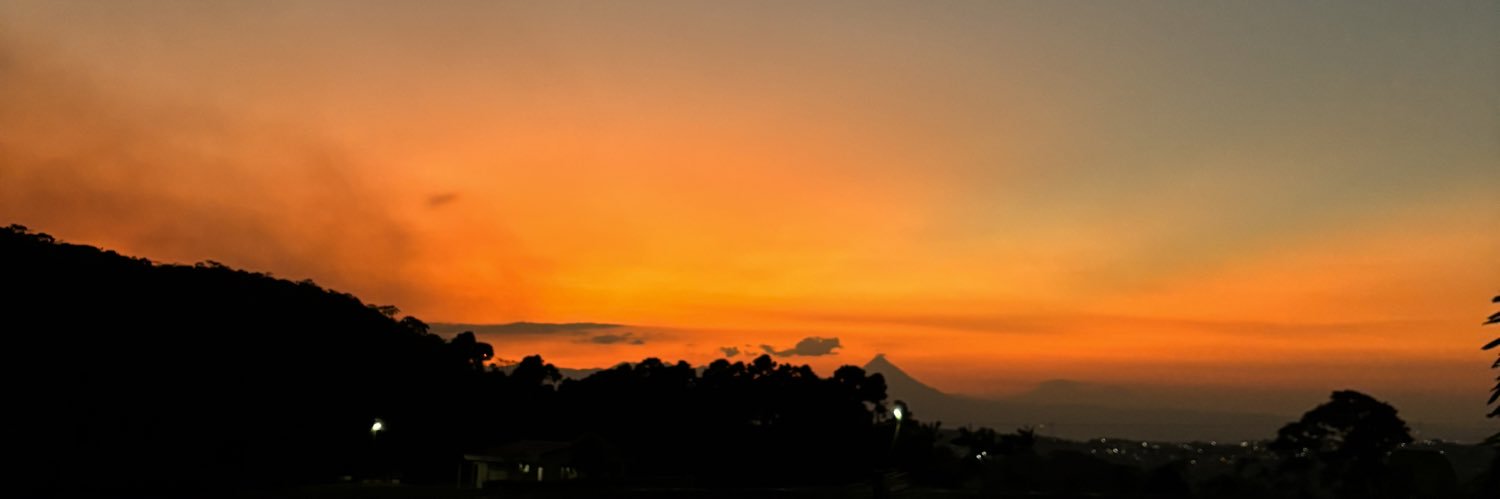 AriMB23's profile banner image