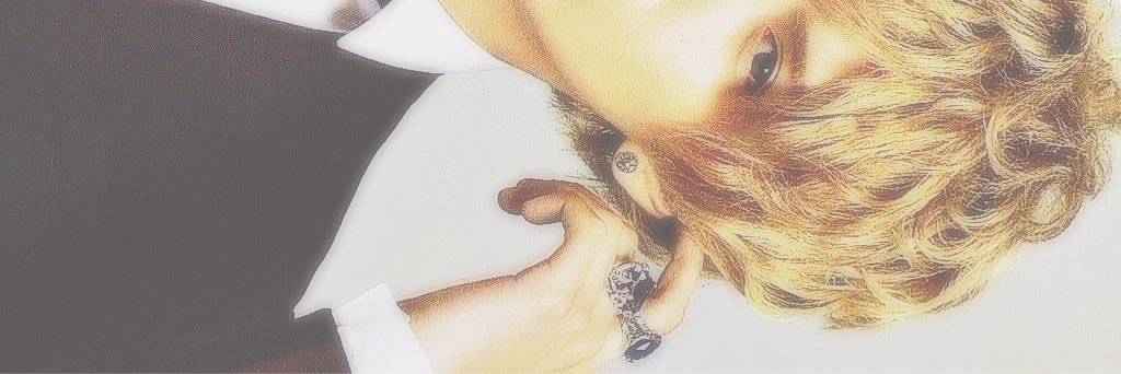 plliye's profile banner image