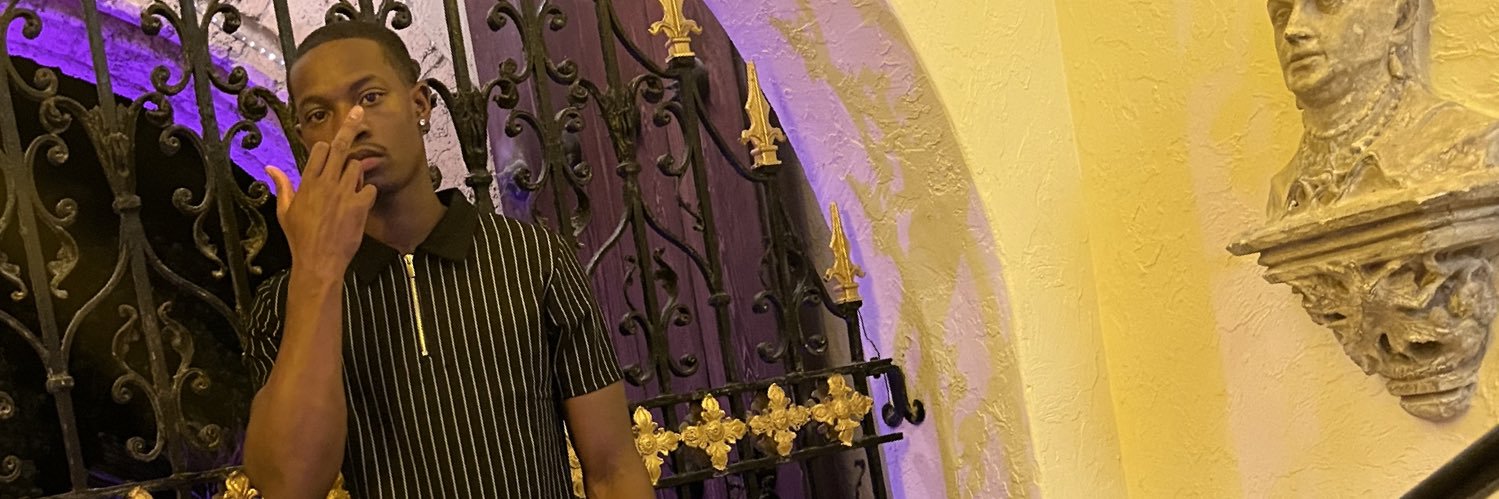 __ZamaR's profile banner image
