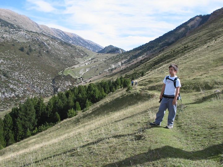 Yan Ficker Ruiz banner