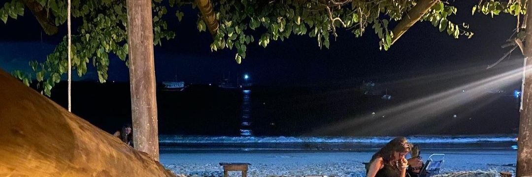 ______mooree's profile banner image