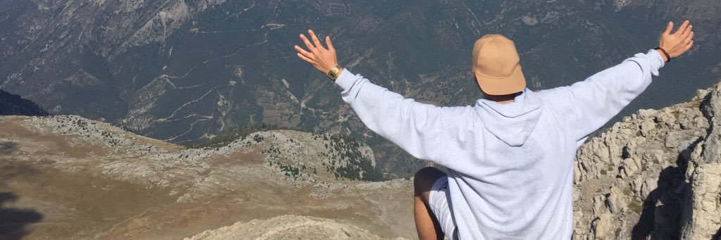 luiskisz's profile banner image