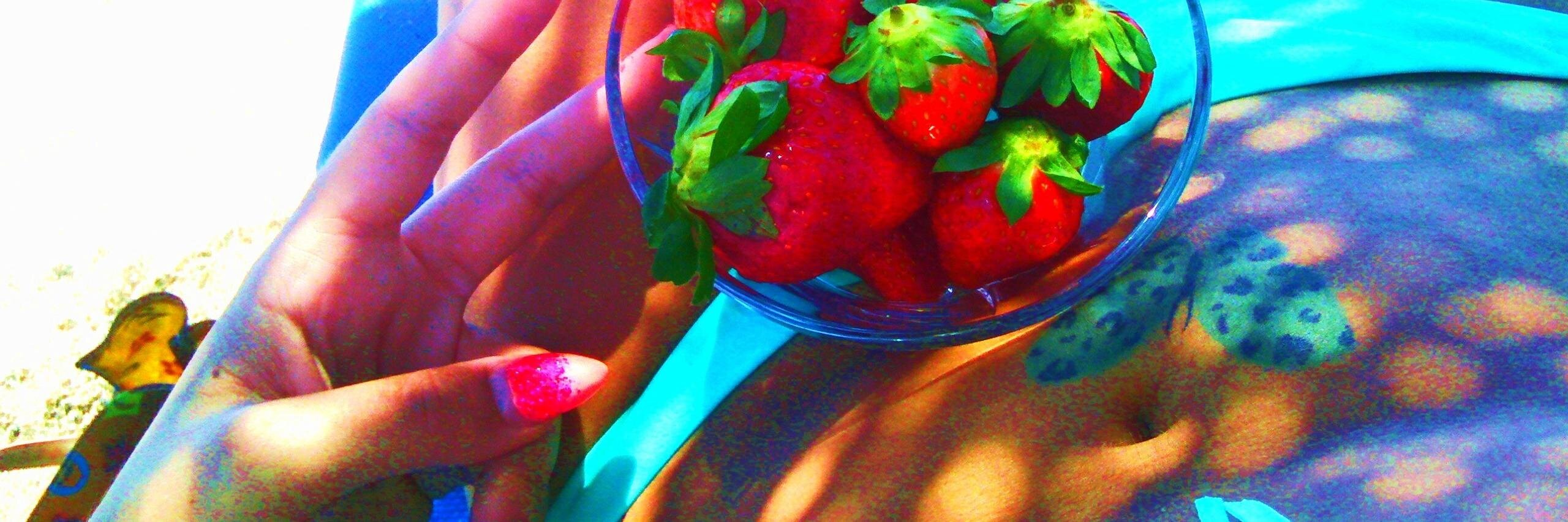 CarlotiyaaVega's profile banner image