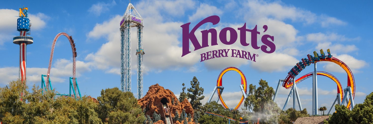 Knott's Berry Farm banner