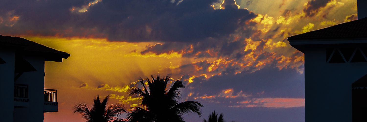 luis_glez95's profile banner image