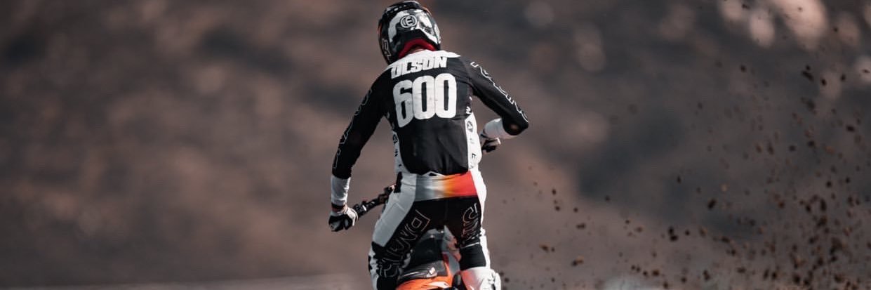 CEO600's profile banner image