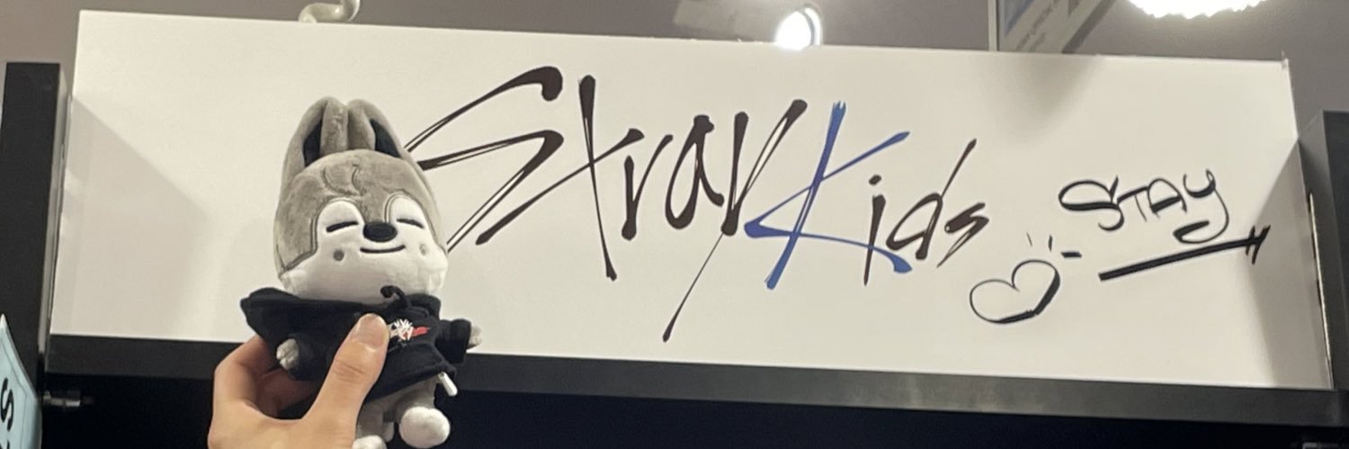 mk_4c's profile banner image