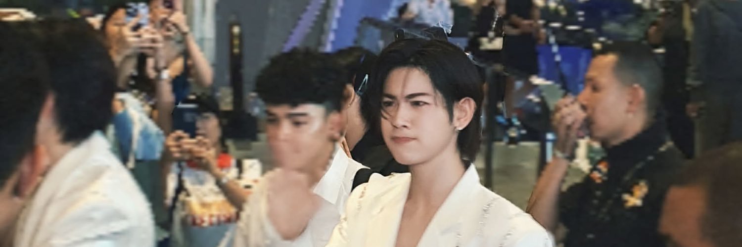 thirteenjune92's profile banner image
