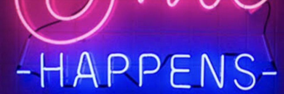 1091Laura's profile banner image