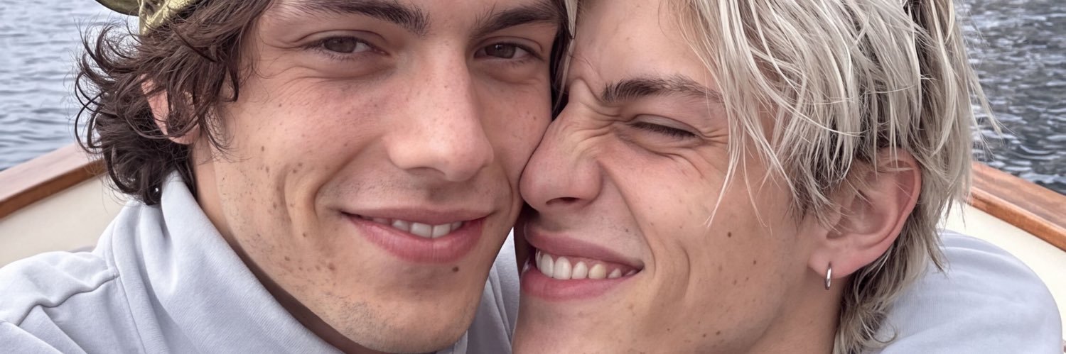 imthenofe's profile banner image