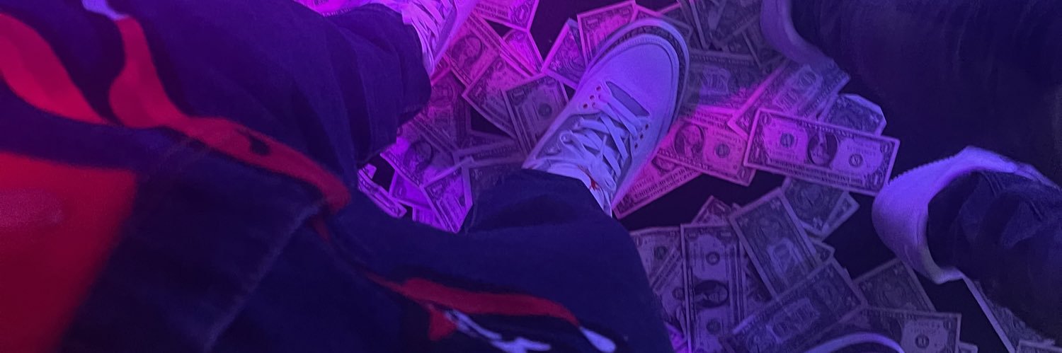 kingcarlen's profile banner image
