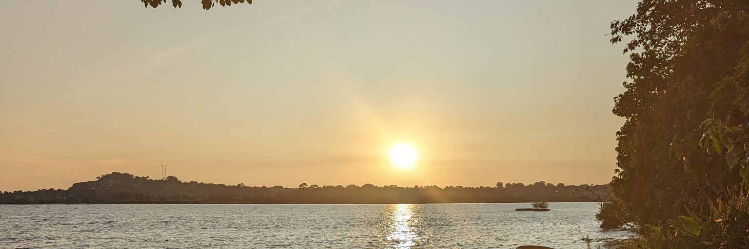 gava____'s profile banner image