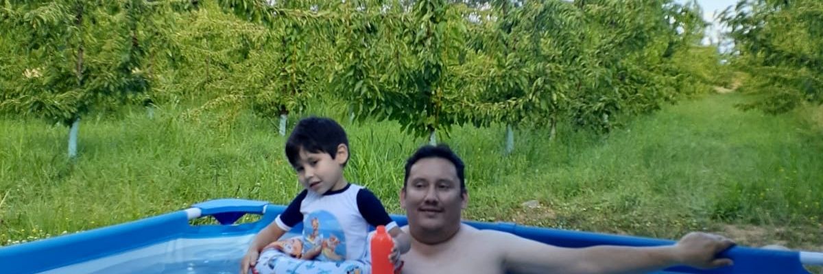 dongasta's profile banner image