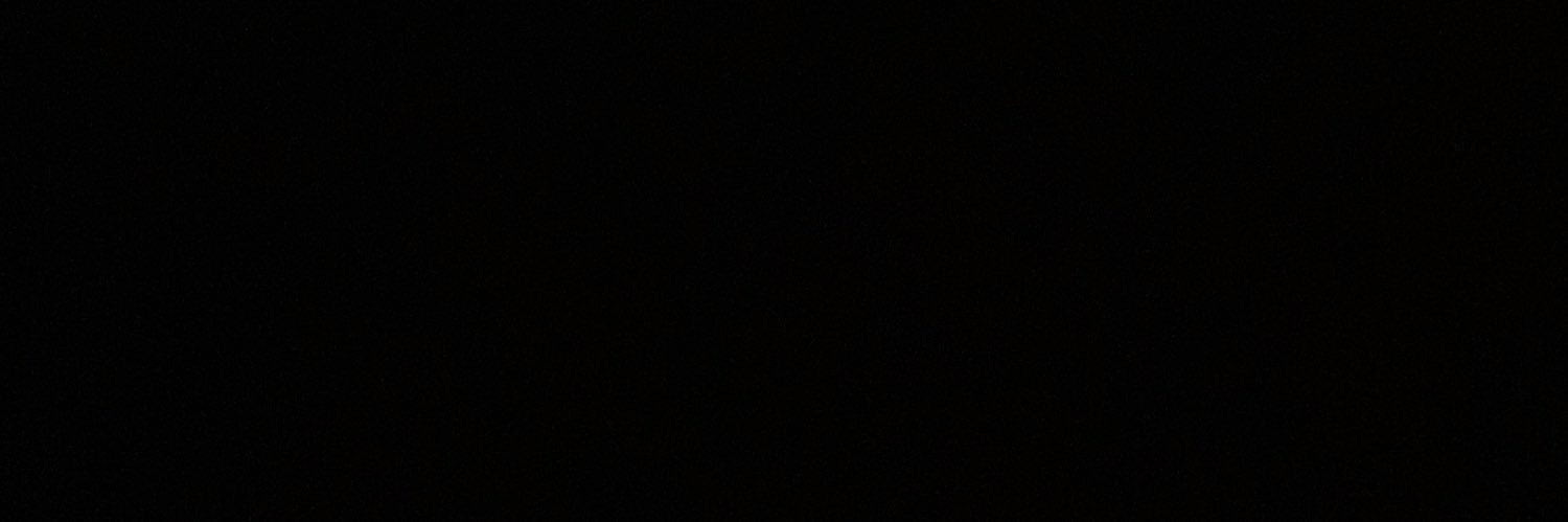 une_indienne's profile banner image