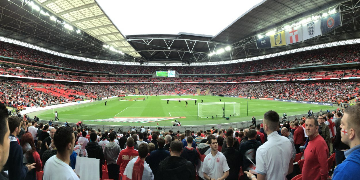 Simon Hawkins banner