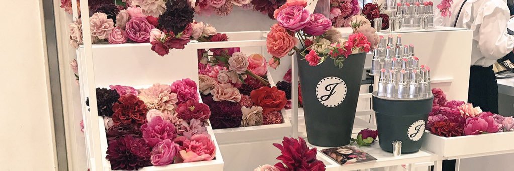 y_ui_pompom's profile banner image