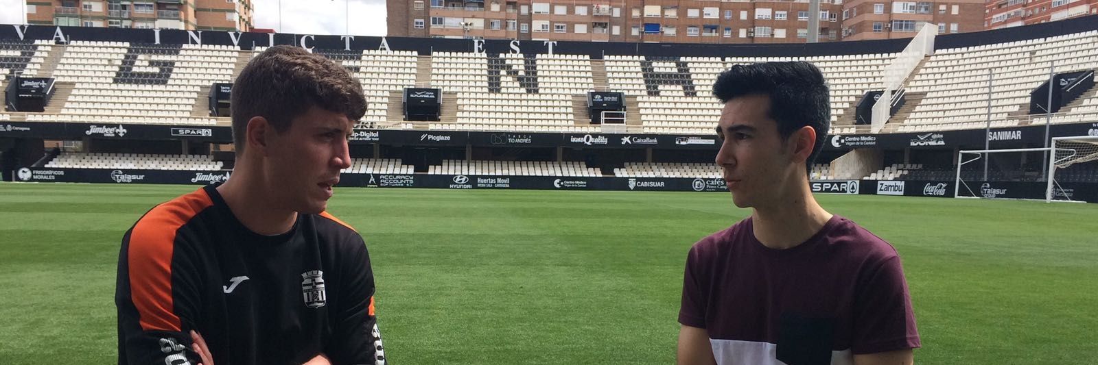 Javier González banner