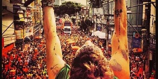 crisluccas's profile banner image