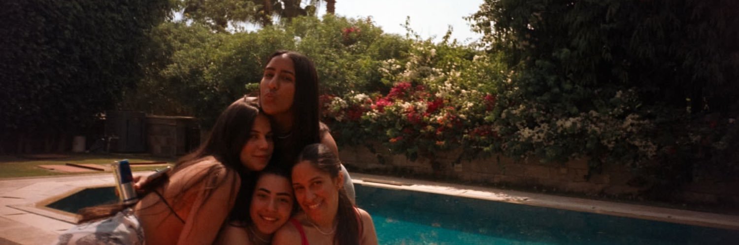 thatZshit's profile banner image