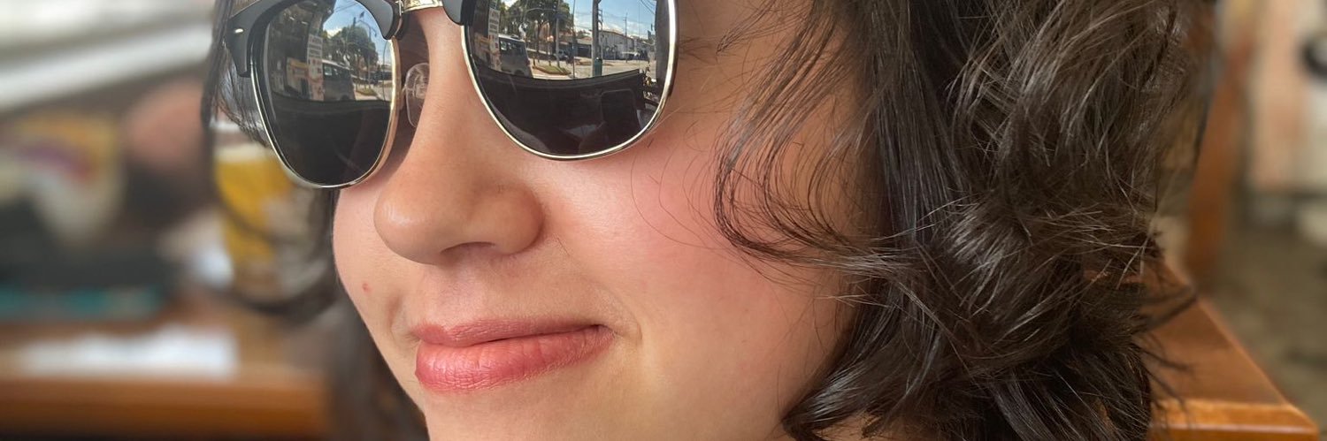 _alineefernanda's profile banner image