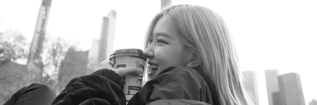 WtfMariah's profile banner image