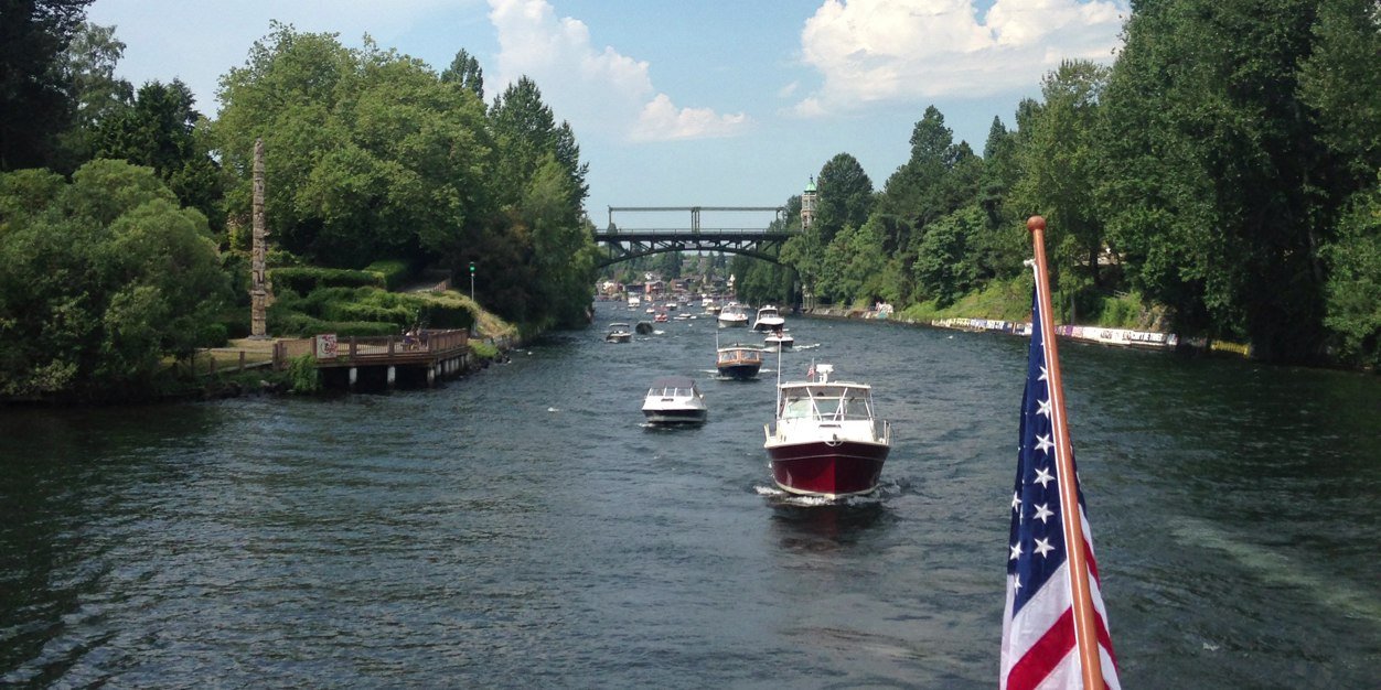 elliotseattle's profile banner image
