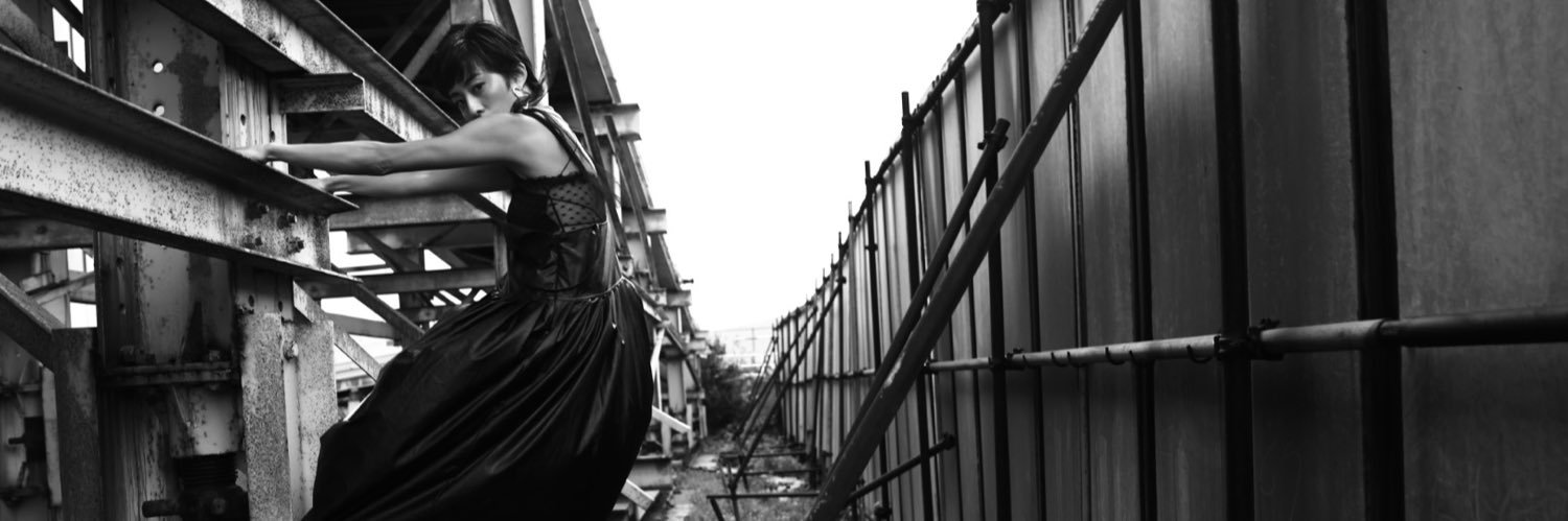 miubrown's profile banner image