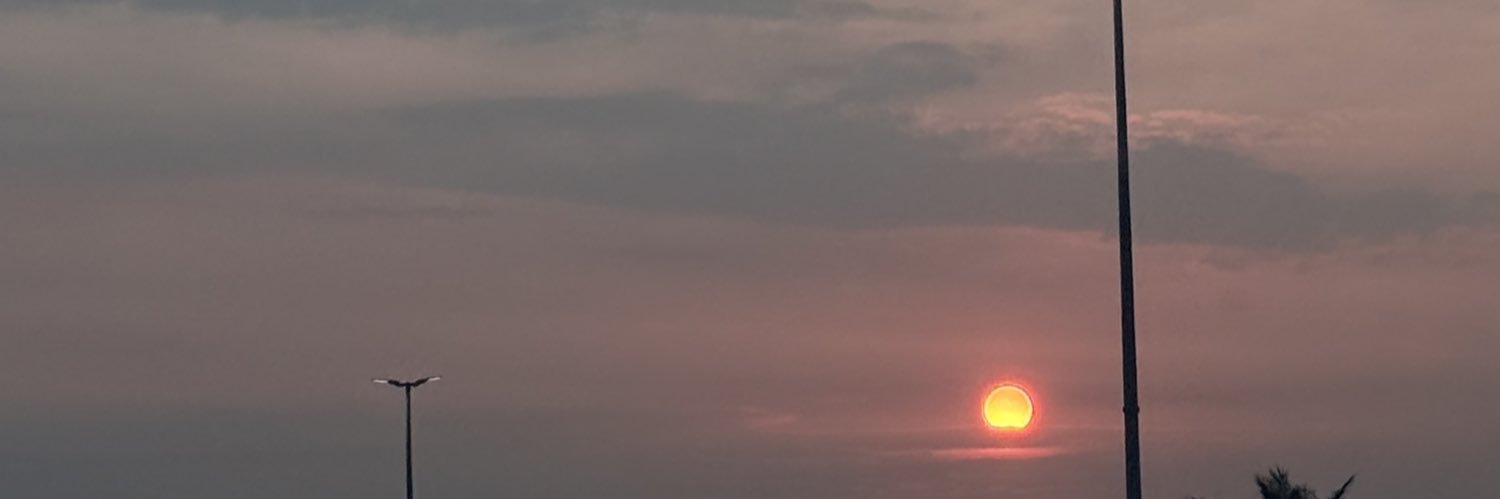 thisisnotyuii's profile banner image