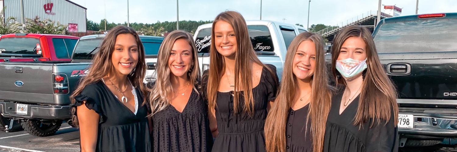 macie_mowell's profile banner image