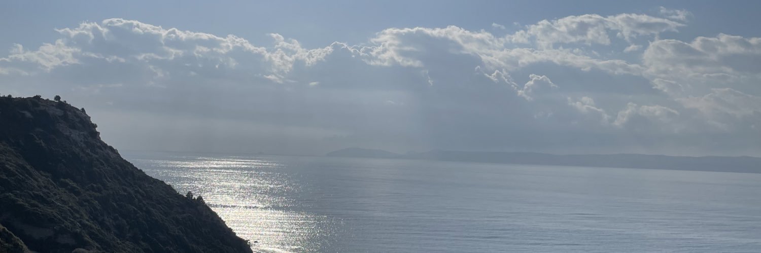 omercinarss's profile banner image