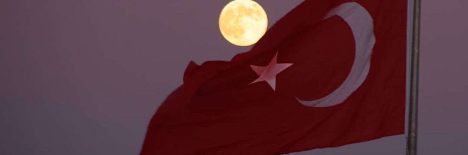 esmassarac's profile banner image