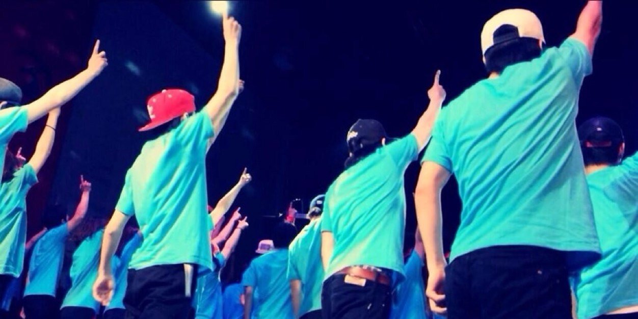 yabibin's profile banner image