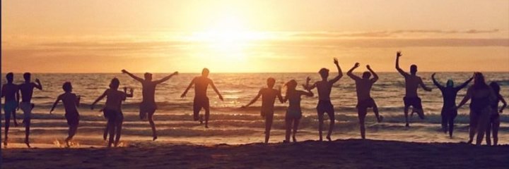 _wantohugthem's profile banner image