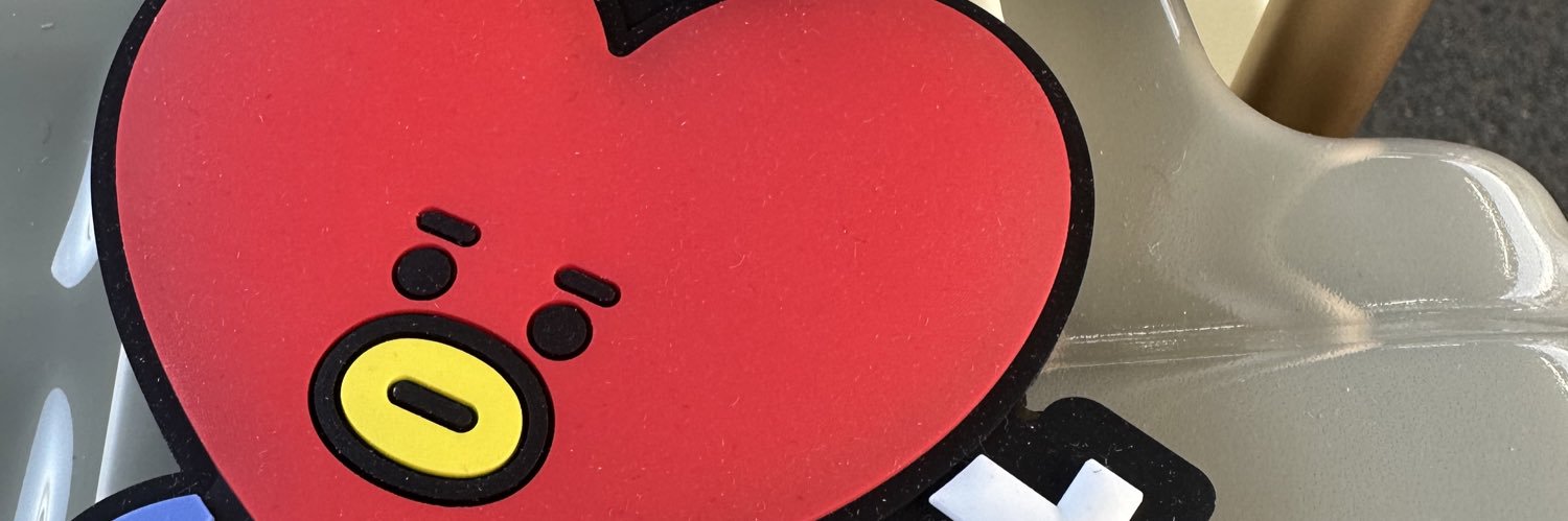 nari_12's profile banner image