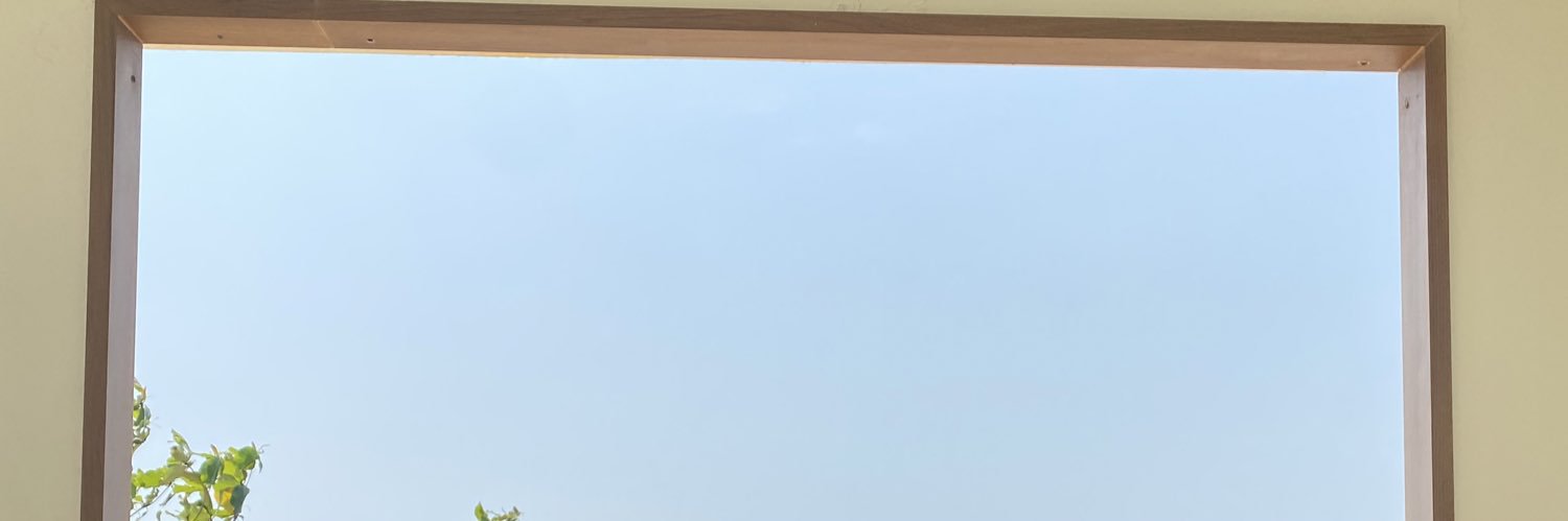 p. / banner