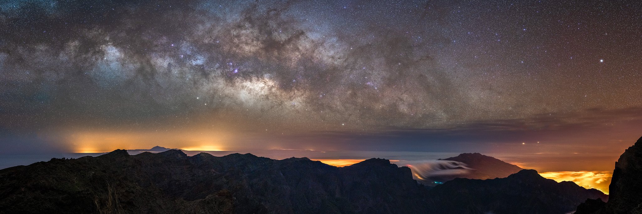 Alyn Wallace 🌌 banner