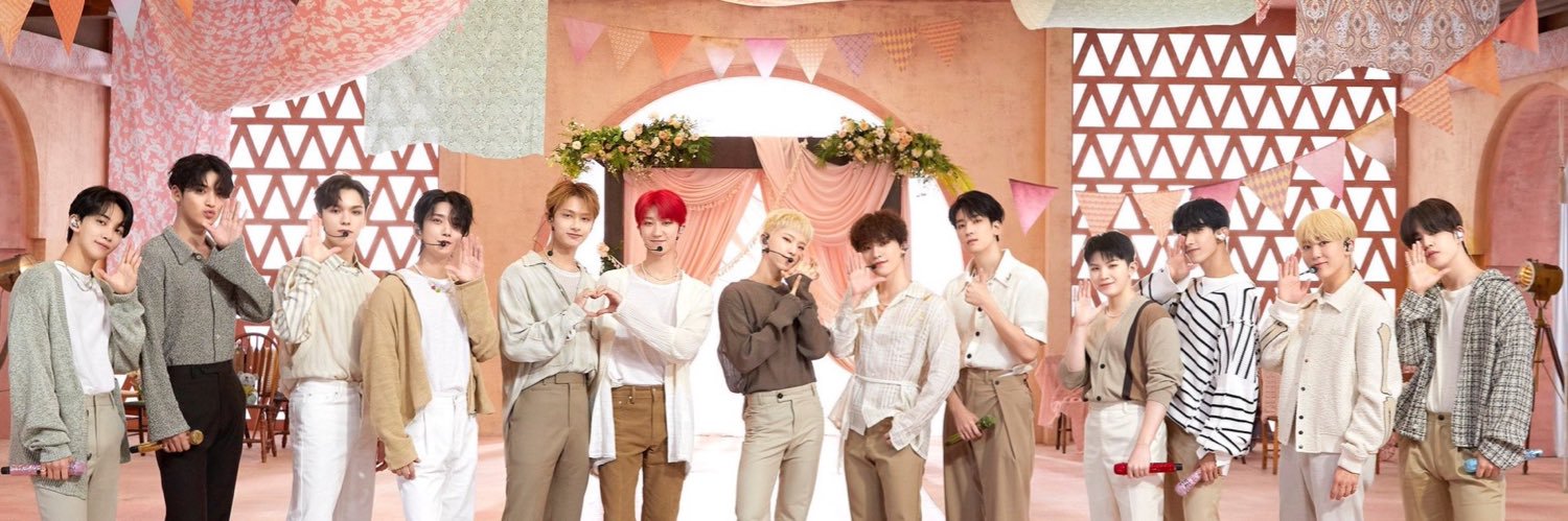 starbucksclace's profile banner image
