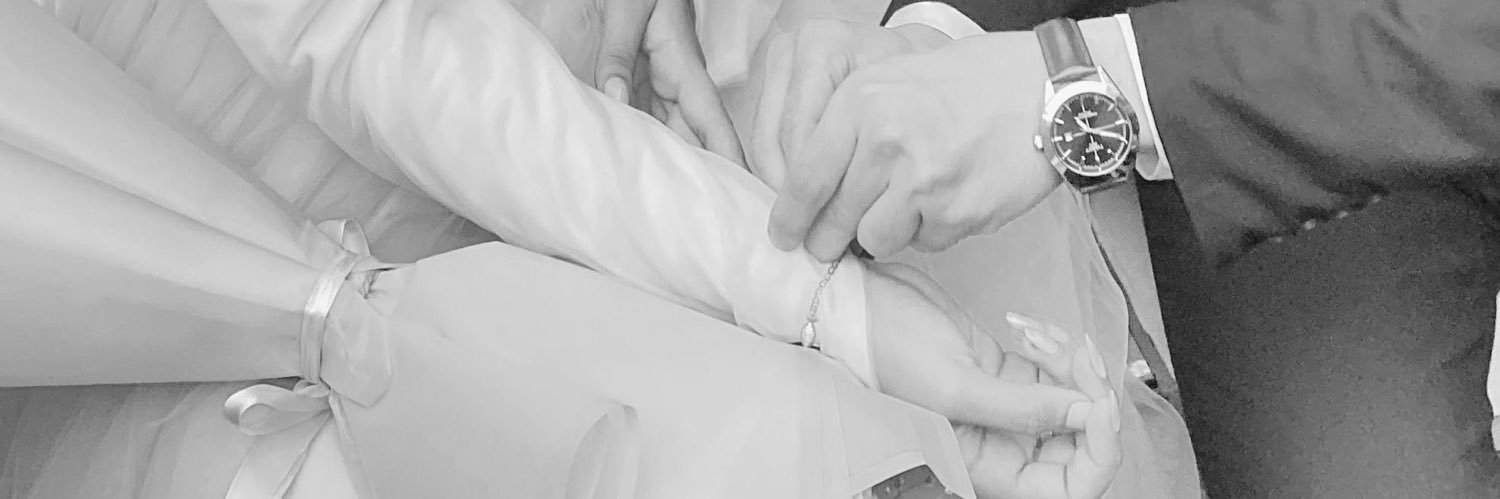 ₰ banner