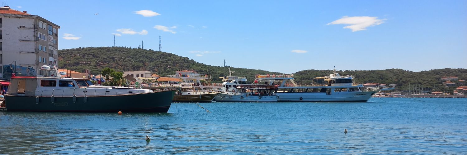 atakansezerr's profile banner image