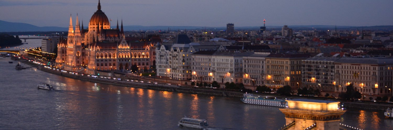 WebnetLive's profile banner image