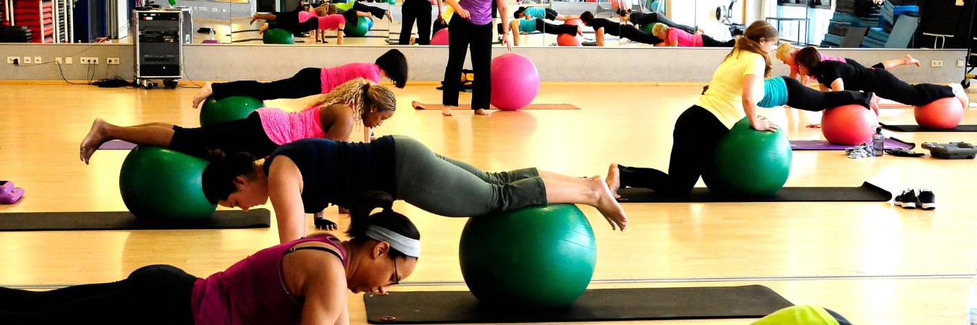 GymforWomen's profile banner image