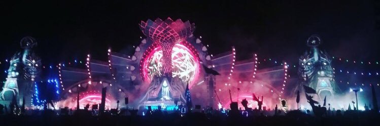 plurBelle's profile banner image