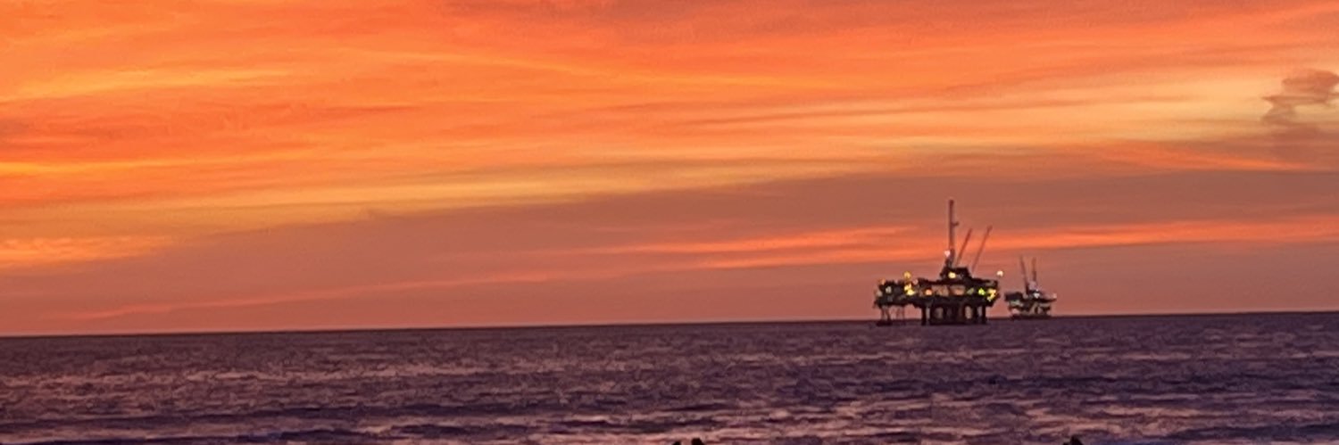 ellisadvantage's profile banner image