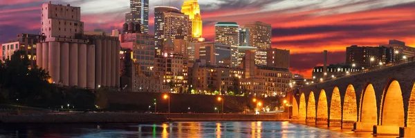 catherine_wanzi's profile banner image