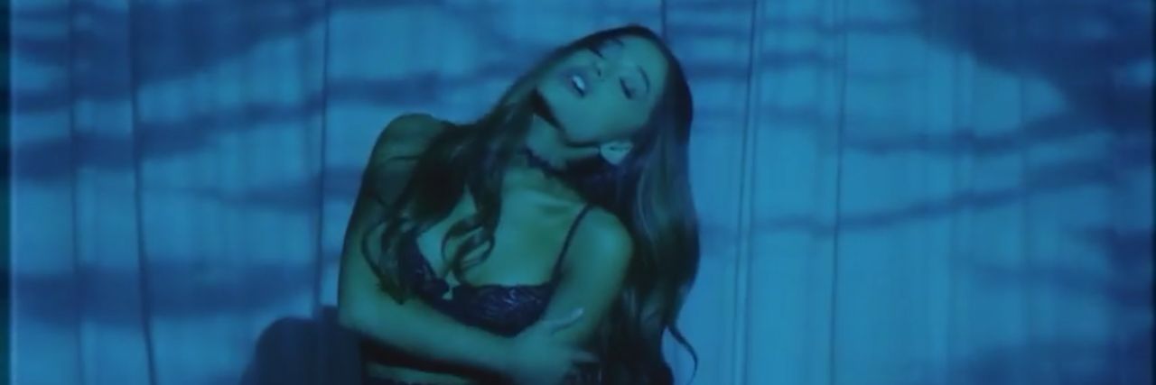 tudo_ari's profile banner image